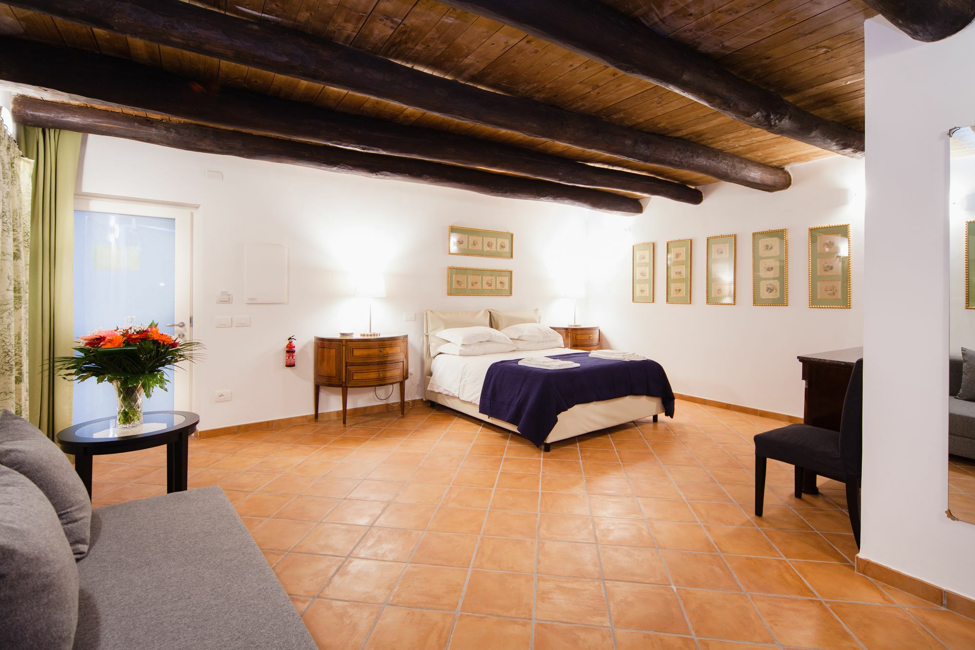 Palazzo Marigliano - Rooms & Suites Naples Exterior photo